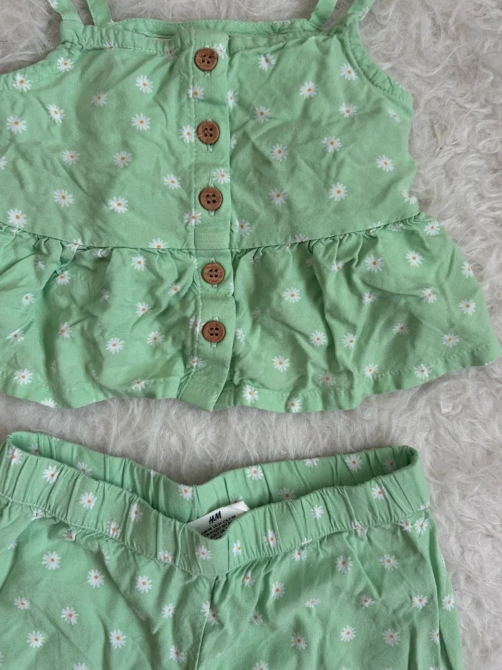 H&M Girls Cottagecore Light Green Floral Cropped Tank & Flare Pants Set
